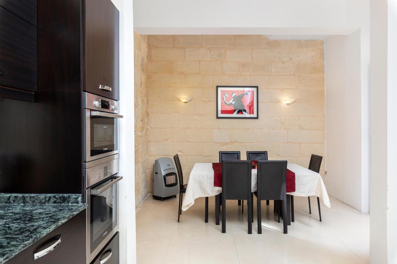 Traditional & Modern Maltese Townhouse - Rooftop Terrace And Sea Views, Close To Birgu Waterfront Cospicua Экстерьер фото