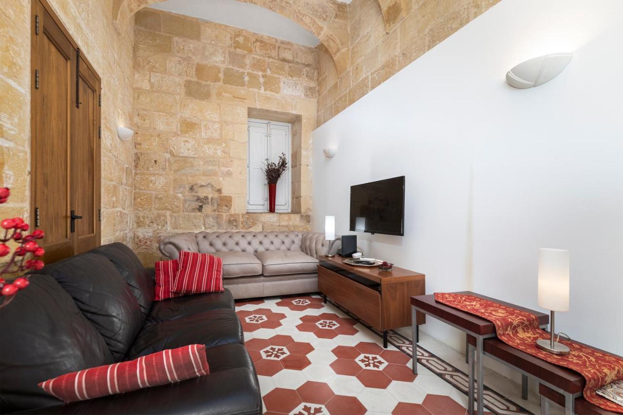 Traditional & Modern Maltese Townhouse - Rooftop Terrace And Sea Views, Close To Birgu Waterfront Cospicua Экстерьер фото