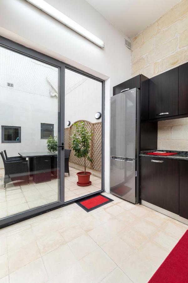 Traditional & Modern Maltese Townhouse - Rooftop Terrace And Sea Views, Close To Birgu Waterfront Cospicua Экстерьер фото