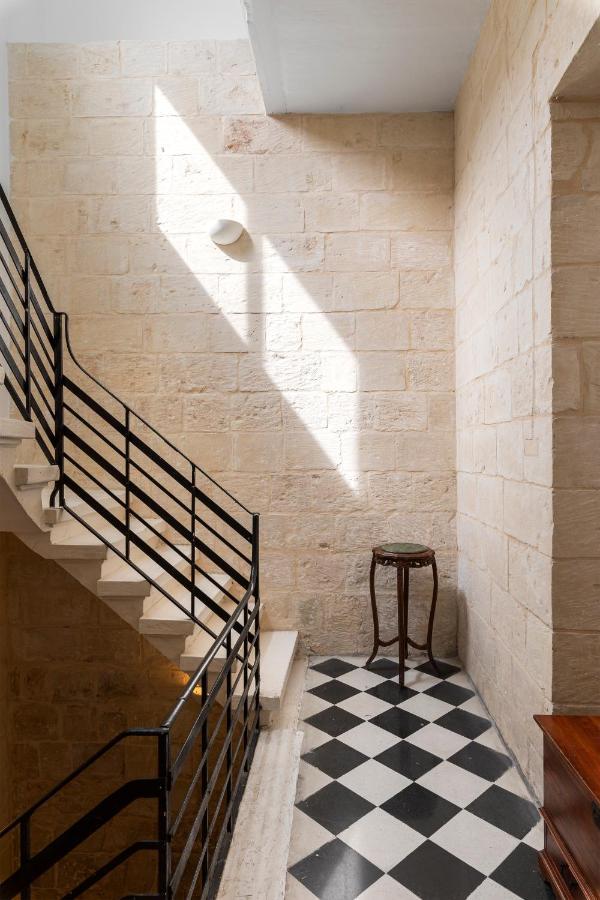 Traditional & Modern Maltese Townhouse - Rooftop Terrace And Sea Views, Close To Birgu Waterfront Cospicua Экстерьер фото