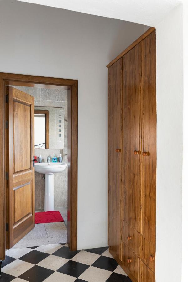 Traditional & Modern Maltese Townhouse - Rooftop Terrace And Sea Views, Close To Birgu Waterfront Cospicua Экстерьер фото